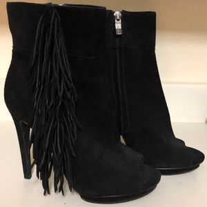 BCBGeneration Black Fridge Booties